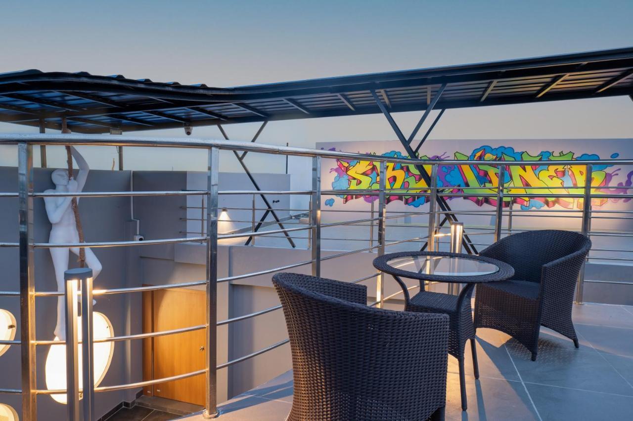 Clubway Grand A Boutique Hotel Jorhāt Eksteriør bilde