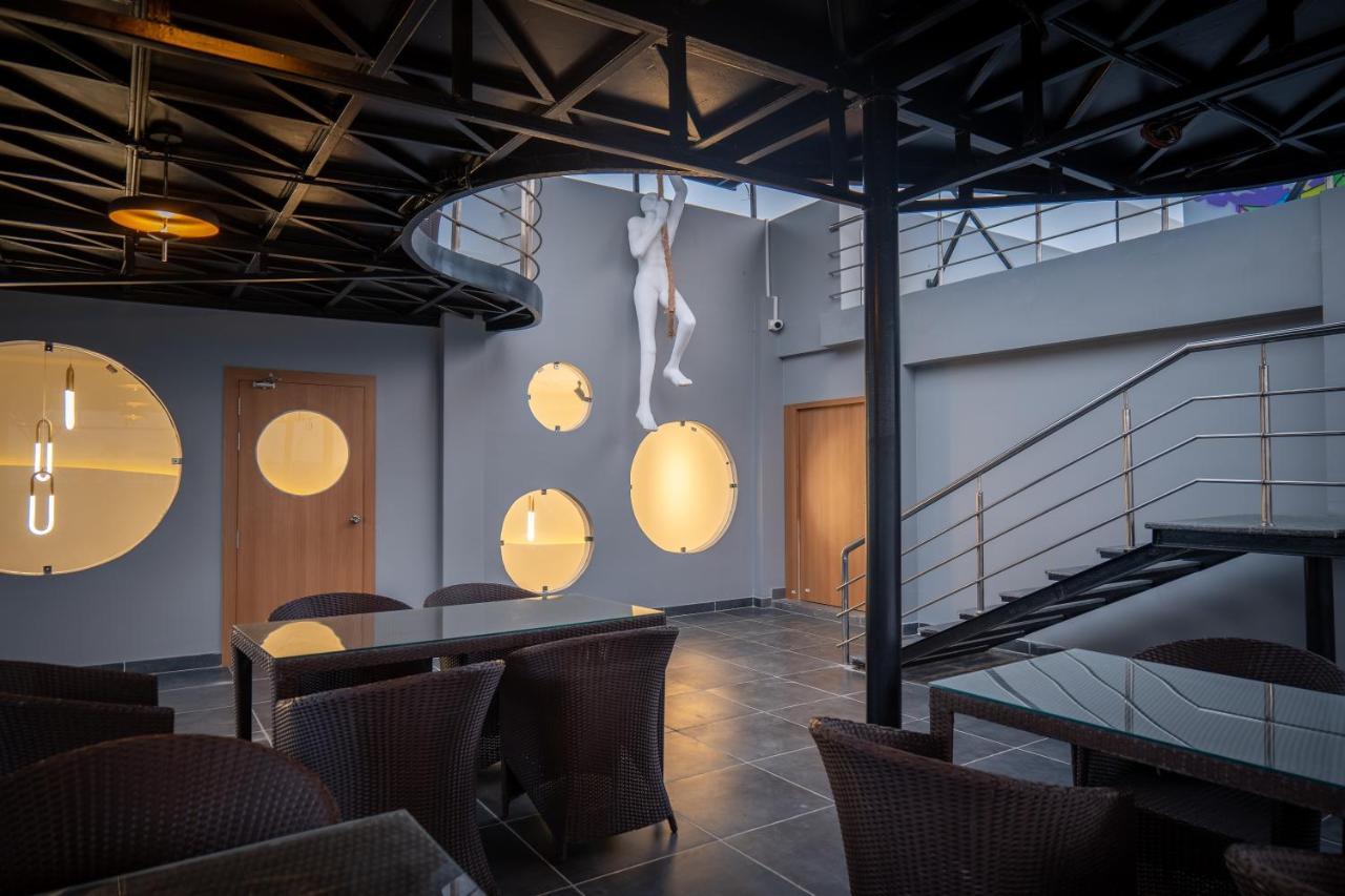 Clubway Grand A Boutique Hotel Jorhāt Eksteriør bilde